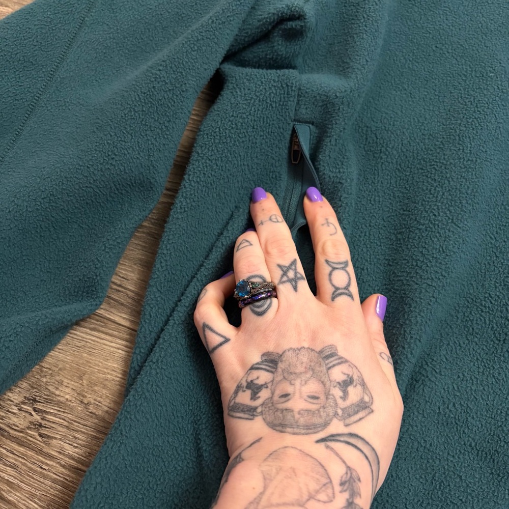 Lululemon Oversized-Fit Fleece Half-Zip (Green Jasper) Size L - Picture 3 of 8